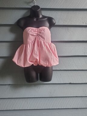 Nwt Strapless Pink Bubble Top